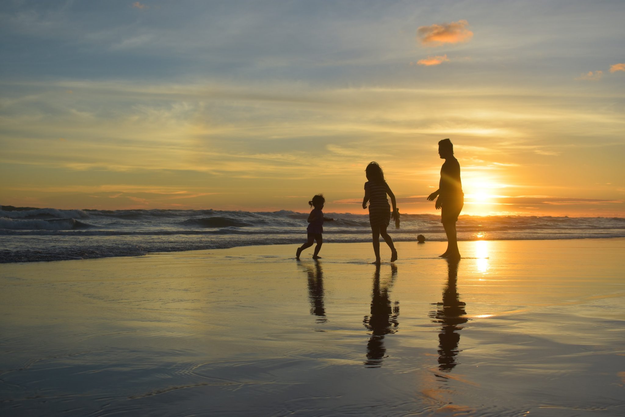 Sunset family at Torquay Beach